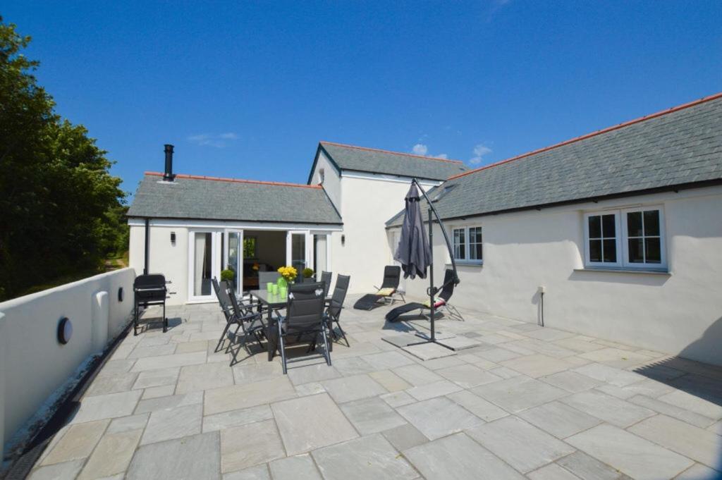 Sunnyside Barn Villa Truro Exterior photo